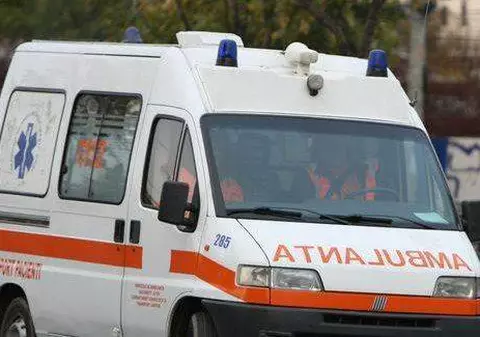 Grav accident rutier pe DN 64! Cinci persoane transportate de urgență la spital