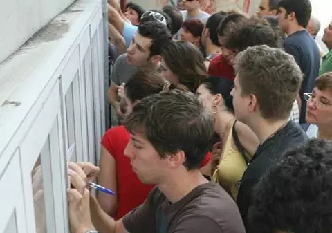 Picaţii la Bac, viitorii şomeri ai României! Dezastru pe piaţa muncii