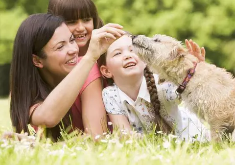 Uite câte mămici nu au auzit de Rotavirus