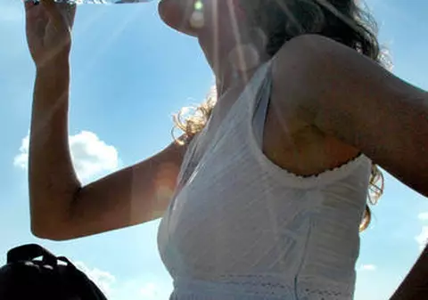 COD GALBEN DE CANICULĂ în weekend! Vezi ce judeţe vor fi afectate