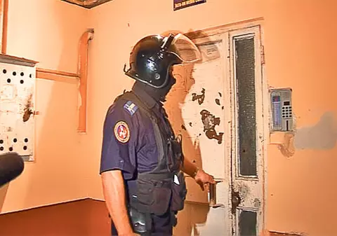 Percheziţii la suspecții de tâlhării și spargeri de locuințe din Timiş