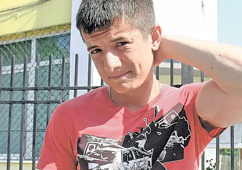 Iată cum îţi sprijini copilul să treacă peste eşecul de la BAC