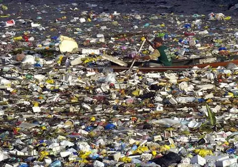 Fetiță de cinci ani din Cluj, omorâtă de mașina de gunoi