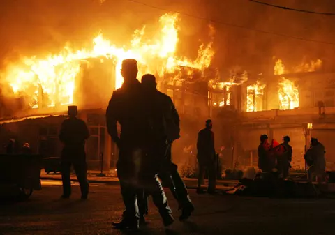 Filmul "Batman", urmărit de un blestem? La premiera din Mexic a avut loc un incendiu