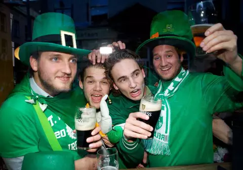 IRLANDA a deschis graniţele pentru muncitorii din România