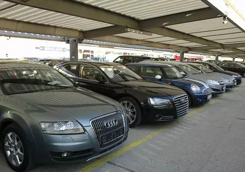 România se umple de maşini second hand! Vezi care e marca preferată a şoferilor români