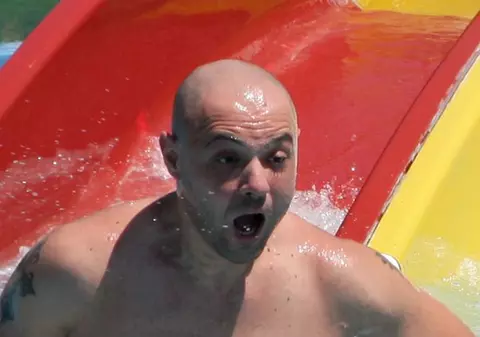 Mihai Mitoşeru, după ce l-a lovit pe dansatorul Corinei: "Îmi cer scuze!" | VIDEO