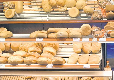 Vor să reducă TVA la alimente, la 9%! Degeaba, tot scump mâncăm