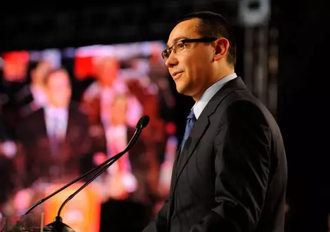 PONTA pe FACEBOOK. Reacţia premierului după asaltul DNA la CSM