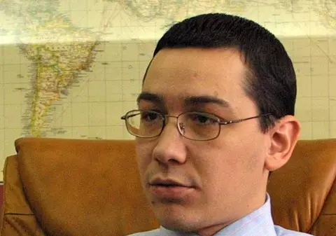 Există un ACORD pentru DESFIINŢAREA Curţii Constituţionale şi DNA? Ponta neagă semnarea actului: "Am semnat doar pentru începerea discuţiilor"