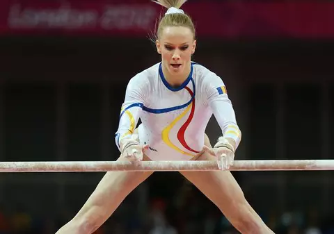 Gimnastele române s-au calificat în finala JO 2012