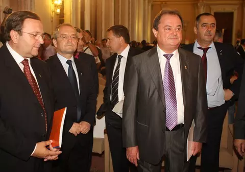 LOVITURA NĂPRASNICĂ A PDL! PLANUL DE SUSPENDARE, sub semnul întrebării fix în ZIUA Z