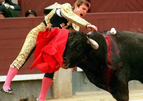 Vin vremuri grele pentru Spania! Şi românii de aici vor avea de suferit