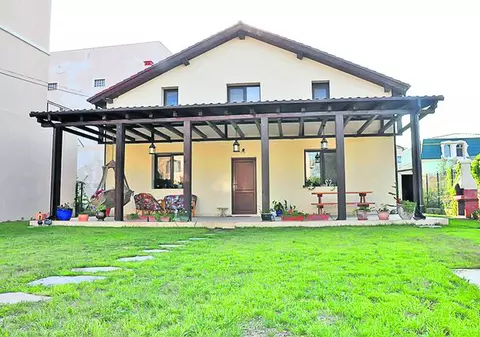 Fosta nevastă a lui Andrei Gheorghe, călcată de hoţi!