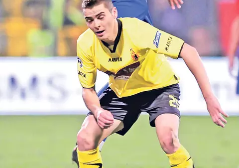 Patronul Stelei, Gigi Becali, s-a îmbătat iar cu apă rece după victoria cu «şchiopii» de la Ceahlăul: «Suntem magnifici»