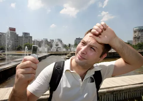 VREME DE COŞMAR în următoarele zile! Caniculă şi disconfort termic extrem de accentuat