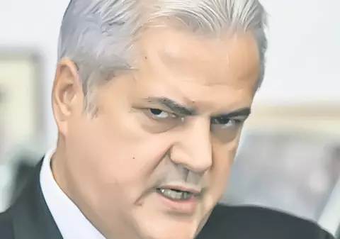 Năstase a fost băgat în celulă!