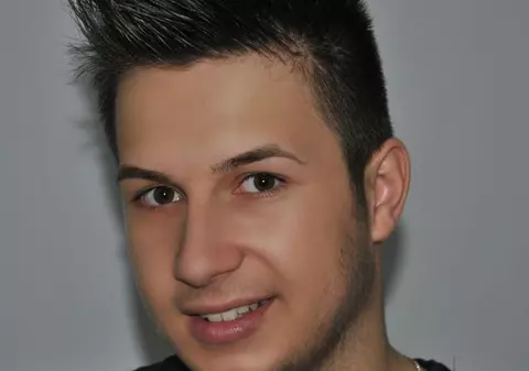 Alex Cery, cel mai nou produs marca Proconsul, pleacă cu trupa în turneu | AUDIO