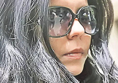 Andreea Marta şi-a recuperat telefonul de la poliţie!