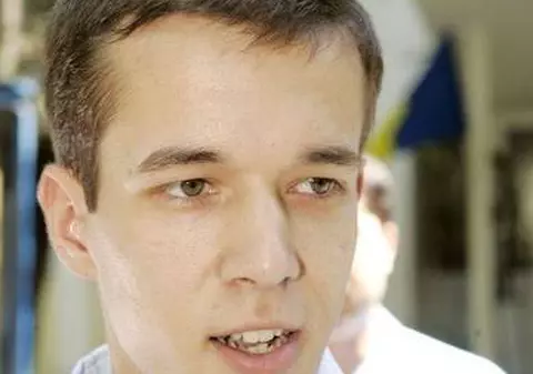 Fiul lui Andrian Năstase, RĂZBOI pe propria piele! TATUAJUL care îl ajută să lupte împotriva dușmanilor tatălui său!