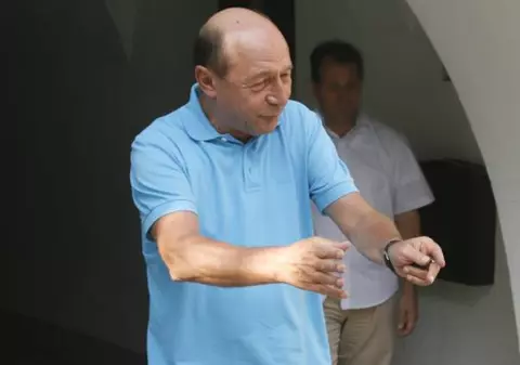 Băsescu: "Să fiu sincer n-am câştigat, n-au câştigat ei. CCR decide"