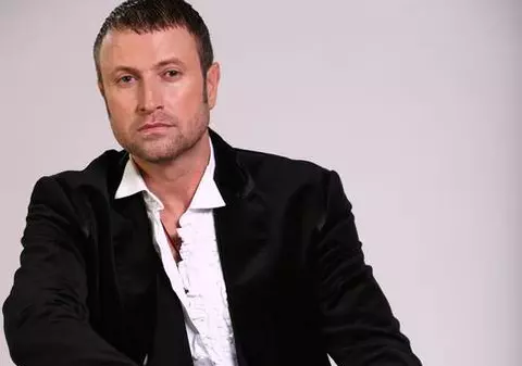 Botezatu lansează o colecţie dedicată sportivilor români de la Olimpiadă