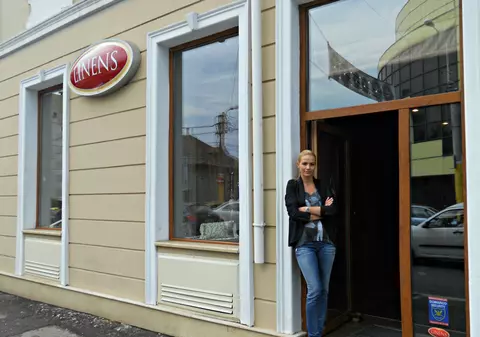 Fosta blondă a lui Mutu, cadou de 1 milion de dolari! Vezi cine a fost așa darnic!