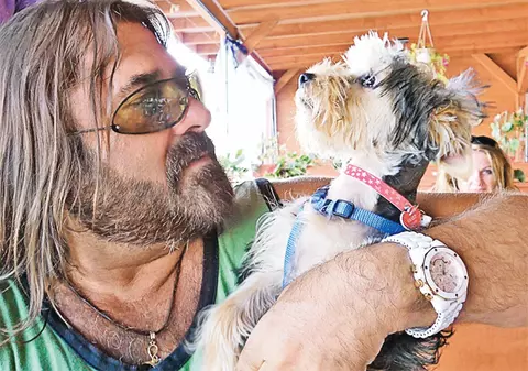 Gigi Gheorghiu şi-a luat căţel de piţipoancă