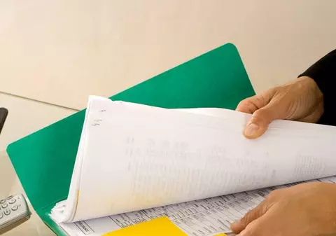 INS: NU există surse de date care să permită stabilirea cetățenilor români cu drept de vot