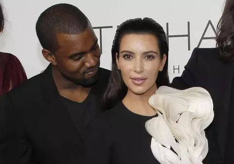 50 Cent o face praf pe Kim Kardashian: "Comoara lui Kanye West e un gunoi"