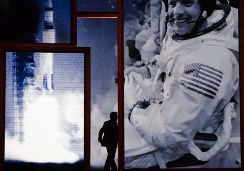 Următorul om care va păşi pe lună va fi un chinez