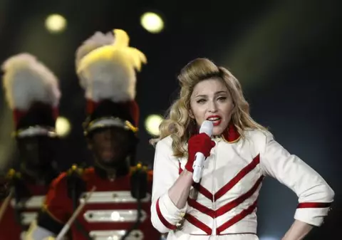 Madonnei nu-i pasă de criticile lui Elton John