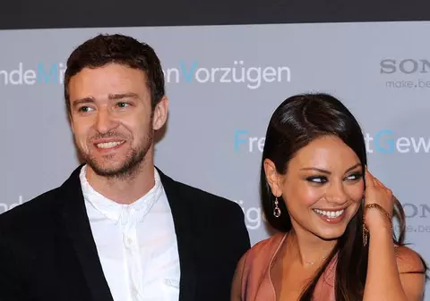 Mila Kunis: "Nu consider căsătoria necesară"