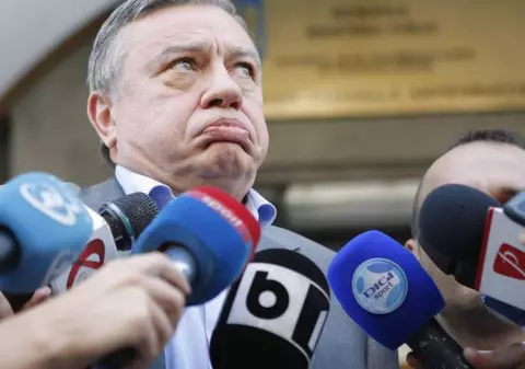 Anunţ ŞOC: Mircea Sandu se RETRAGE!