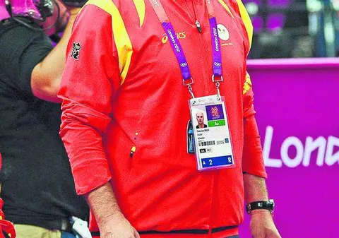 Octavian Bellu: "Dacă nu erau Sandra şi Cătălina, ar fi fost mult mai rău"