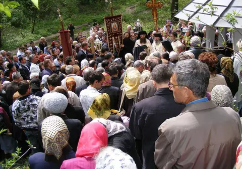 Peste 35.000 de pelerini, în pelerinaj la Mănăstirea Nicula din Cluj