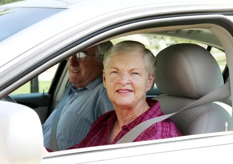 Are 78 de ani, dar nu se lasă: vrea permisul de conducere! 