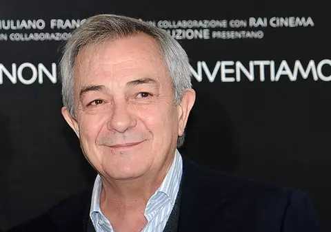 Facem pariul că nu-l mai recunoşti? El e actorul care te ţinea cu sufletul la gură după Revoluţie!