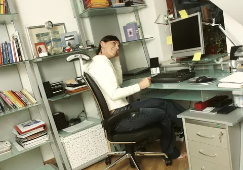 Cu cât îţi reduce statul pe scaun speranţa de viaţă 