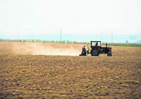 Ca să acceseze, până anul viitor, 991 de milioane €, bani nerambursabili, agricultorii români trebuie să ştie matematică, nu glumă!