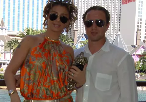 Anamaria Prodan BAGĂ mâna ÎN FOC pentru Reghecampf: "Îl las între cele mai frumoase femei din lume și NU CALCĂ STRÂMB"