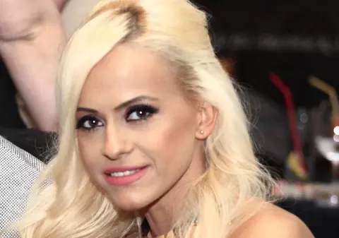 Anda Adam: "Cu o zi înaintea atentatelor, mama a fost în World Trade Center"