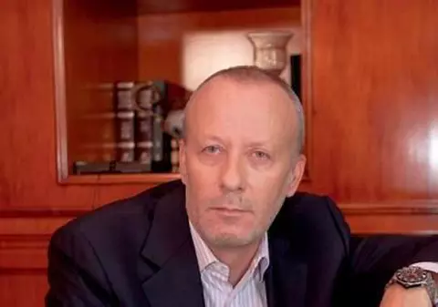 Andrei Gheorghe s-a SĂRUTAT prima dată cu un BĂIAT: "A fost interesant! Am SIMȚIT dulcele și TANDREȚEA!"