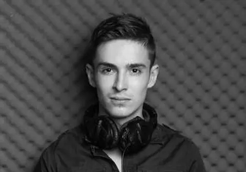 Andrei Leonte, ghinionist în dragoste? Prima fată pe care a iubit-o a fost și prima care l-a înșelat