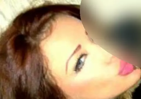 Bianca Drăguşanu SĂRUTĂ CU FOC! Vezi pe cine IUBEŞTE atât de mult | FOTO