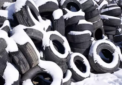 Avertizare: Iarna vine în noiembrie, ATENŢIE la anvelope!