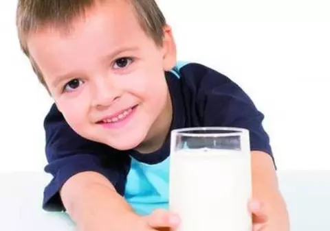 Alimente care dezvoltă memoria şi atenţia copilului tău