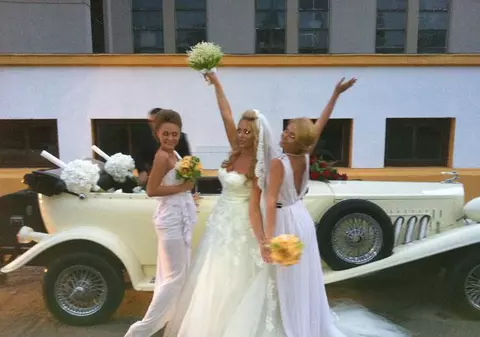 Ea a prins buchetul la nunta Deliei Matache!