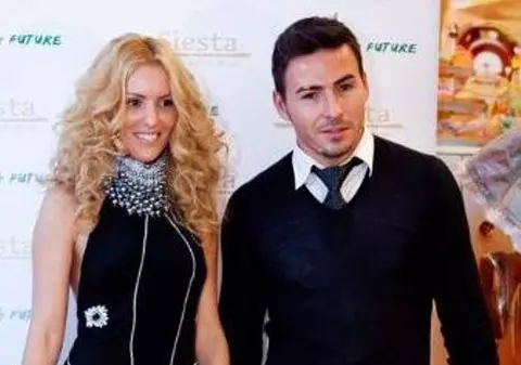 Tania Budi, nu eşti geloasă? Adrian Cristea şi Denisa Nechifor, mama fetiţei sale, SE AFIŞEAZĂ ÎMPREUNĂ!