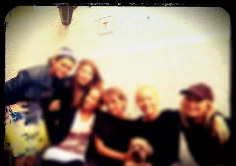 FRUMUSEȚEA, trăsătură de familie! Uite cum arată mama și sora Laurei Cosoi!